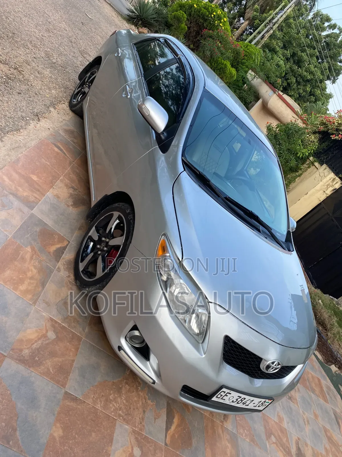 Toyota Corolla 2011 Silver