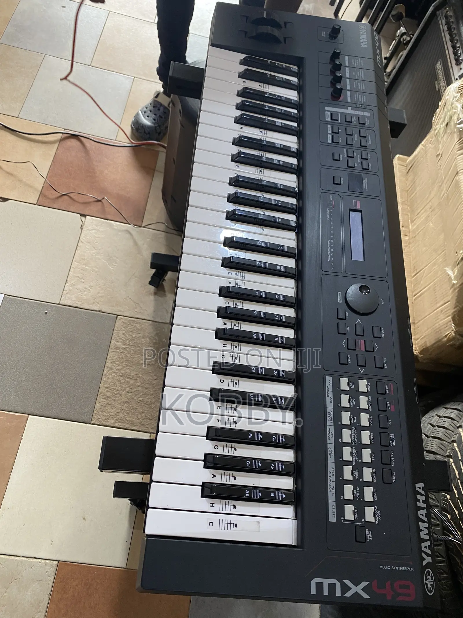 Yamaha Mx61 Keyboard