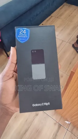 New Samsung Galaxy Z Flip 5 256 GB Black