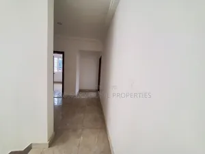 3bdrm House in East Legon, A&C Mall Area for sale