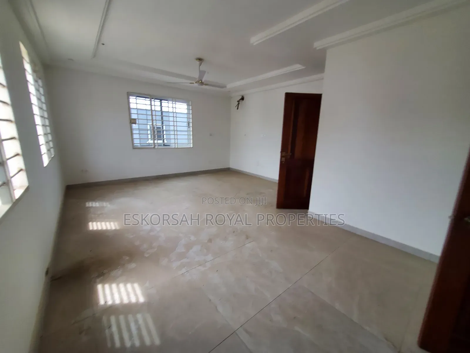 3bdrm House in East Legon, A&C Mall Area for sale