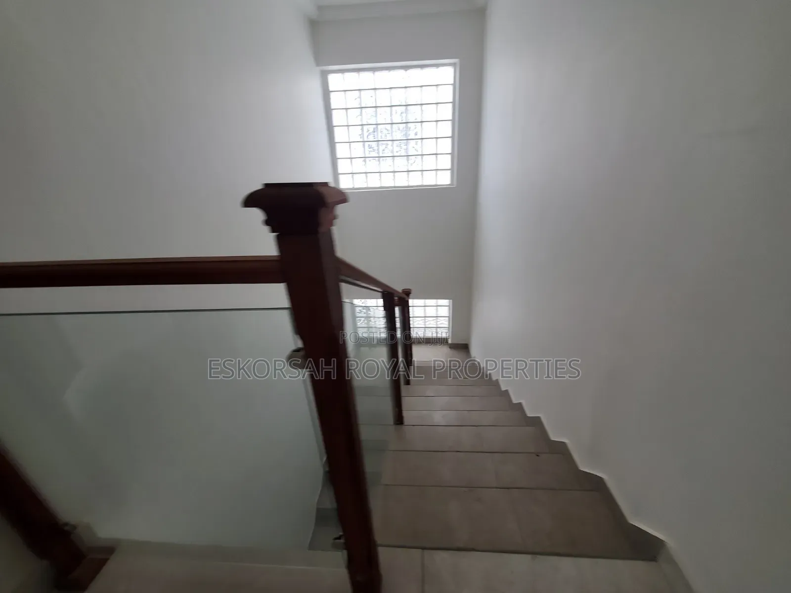 3bdrm House in East Legon, A&C Mall Area for sale