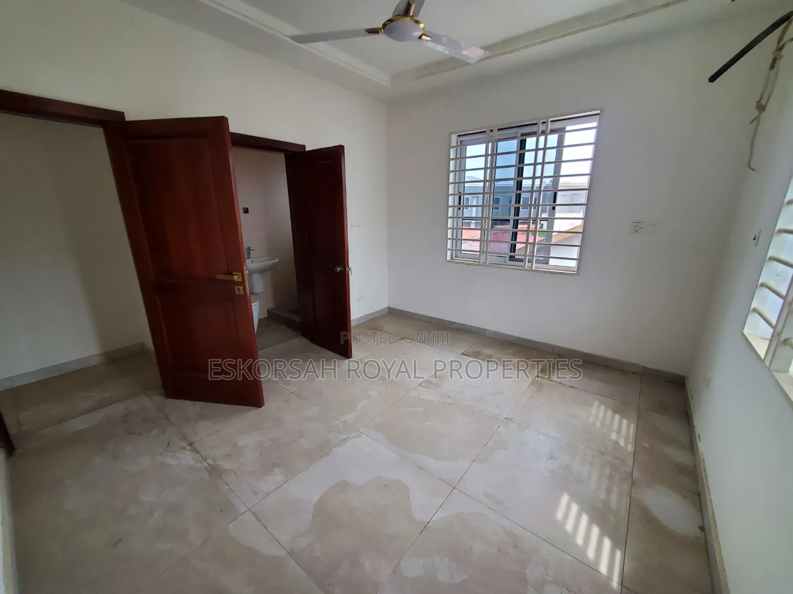 3bdrm House in East Legon, A&C Mall Area for sale