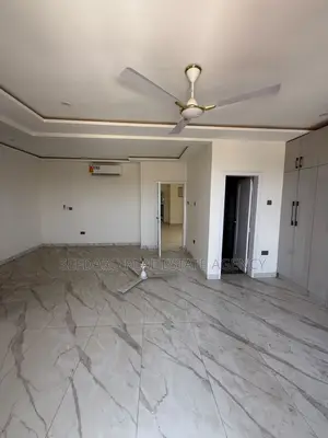 5bdrm Duplex in Sefdard Properties, Lartebiokorshie for rent