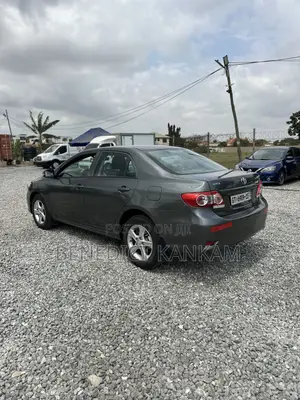 Toyota Corolla S 4dr Sedan (1.8L 4cyl 4A) 2013 Gray