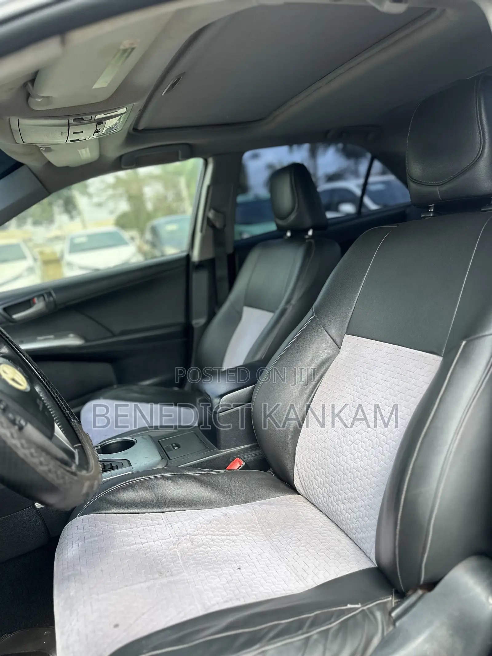 Toyota Camry SE 4dr Sedan (2.5L 4cyl 6A) 2014 White