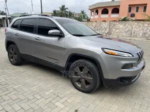 Jeep Cherokee Limited 4x4 2017 Gray