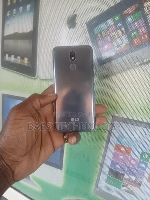 LG K40 32 GB Gray
