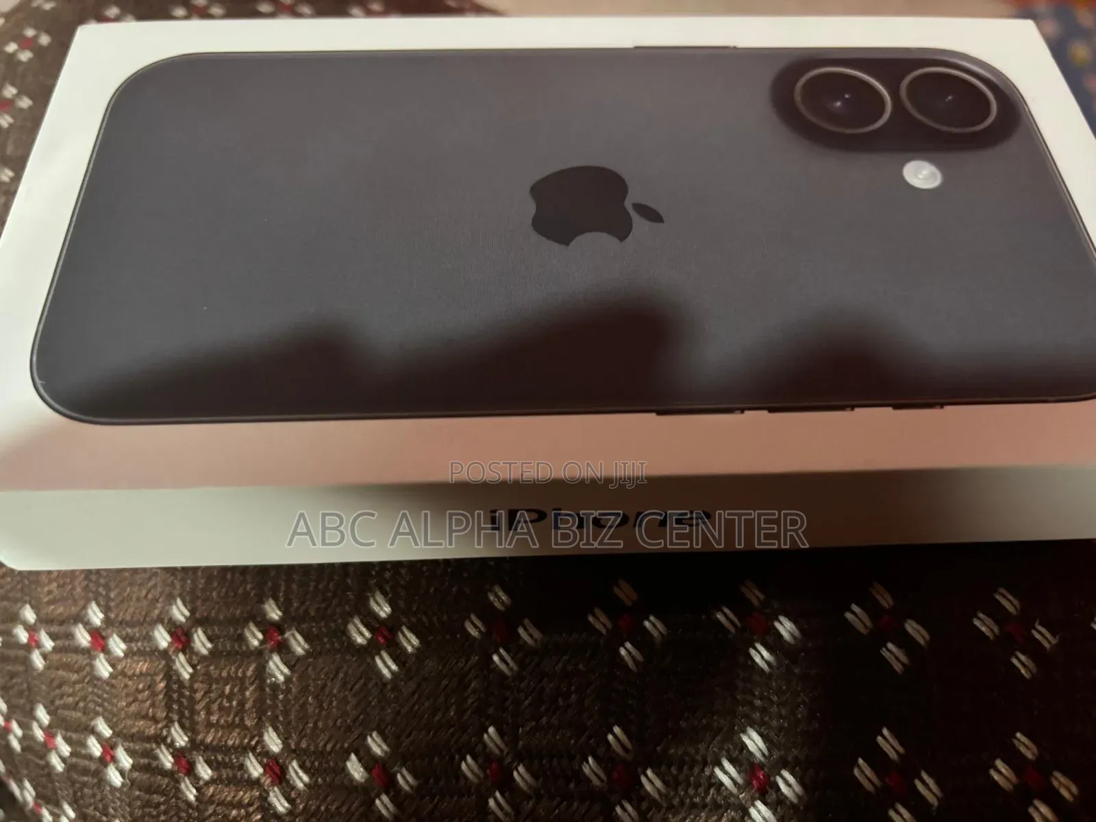 New Apple iPhone 17 256 GB Black