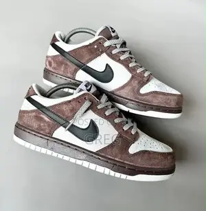 Nike Dunks