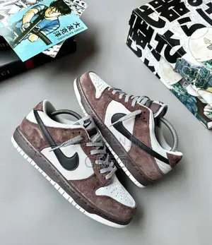 Nike Dunks