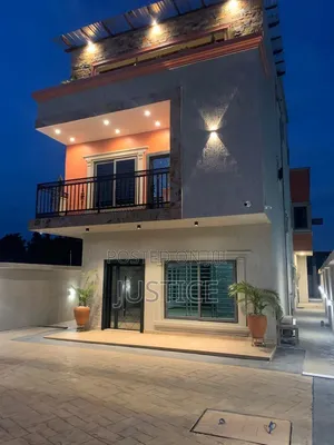 4bdrm Duplex in Kwabenya for sale