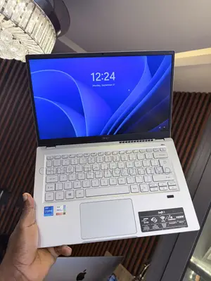 Laptop Acer Swift 14 16GB Intel Core i5 SSD 256GB
