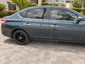 Nissan Sentra SV 4dr Sedan (1.8L 4cyl CVT) 2014 Black