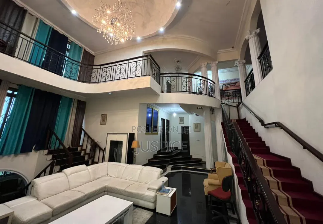 7bdrm Mansion in Mccarthy Hills for sale