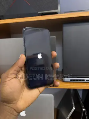 Apple iPhone 11 Pro 64 GB Green
