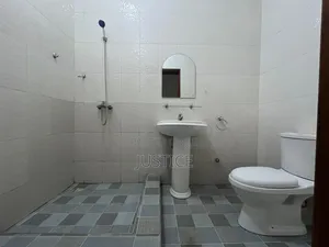 3bdrm House in Ogbojo, Boundary Road Area for rent