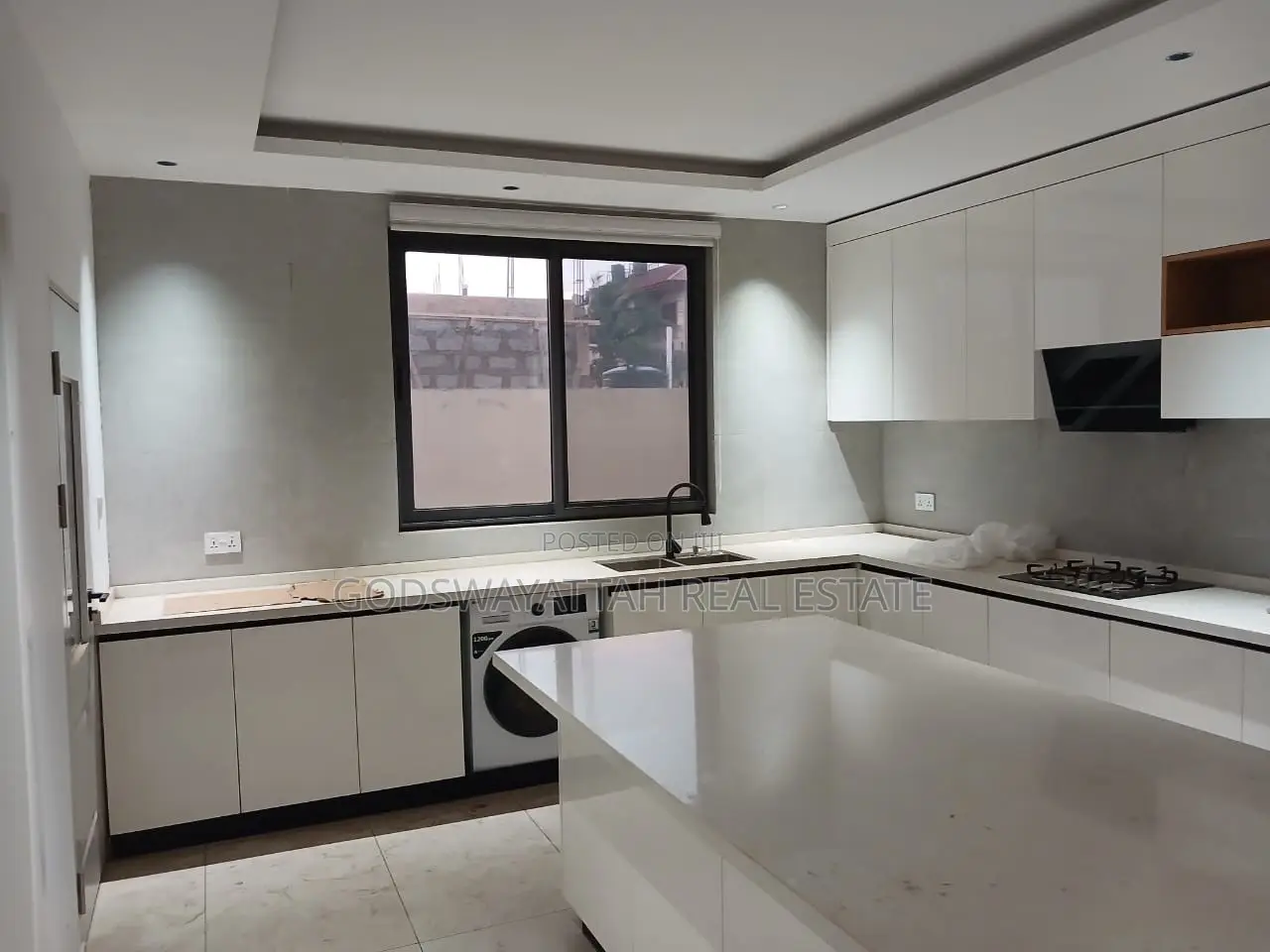 4bdrm House in East Legon, Adjiriganor for rent