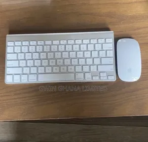 A Set of Apple Magic Mouse and Keyboard. Wirless (Bluetooth) Battery.