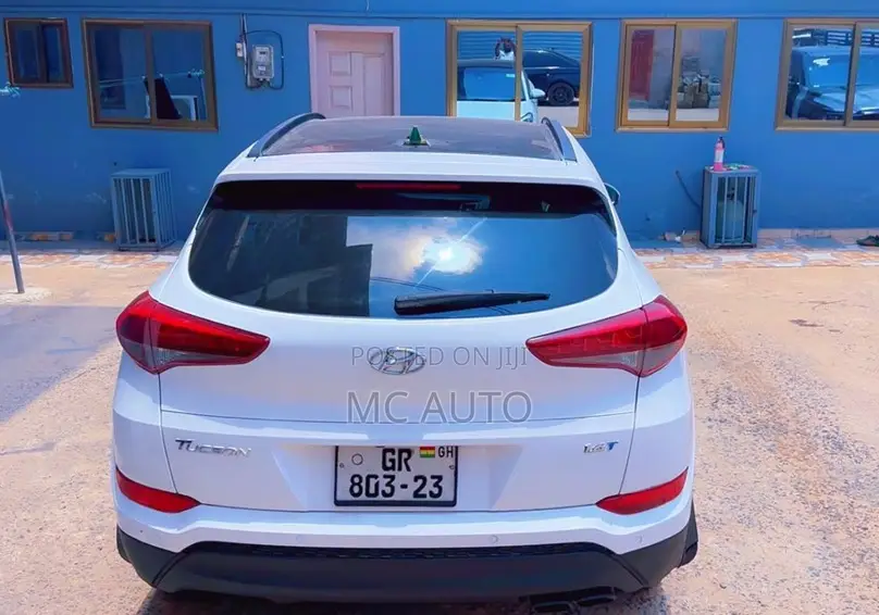 Hyundai Tucson 2017 White