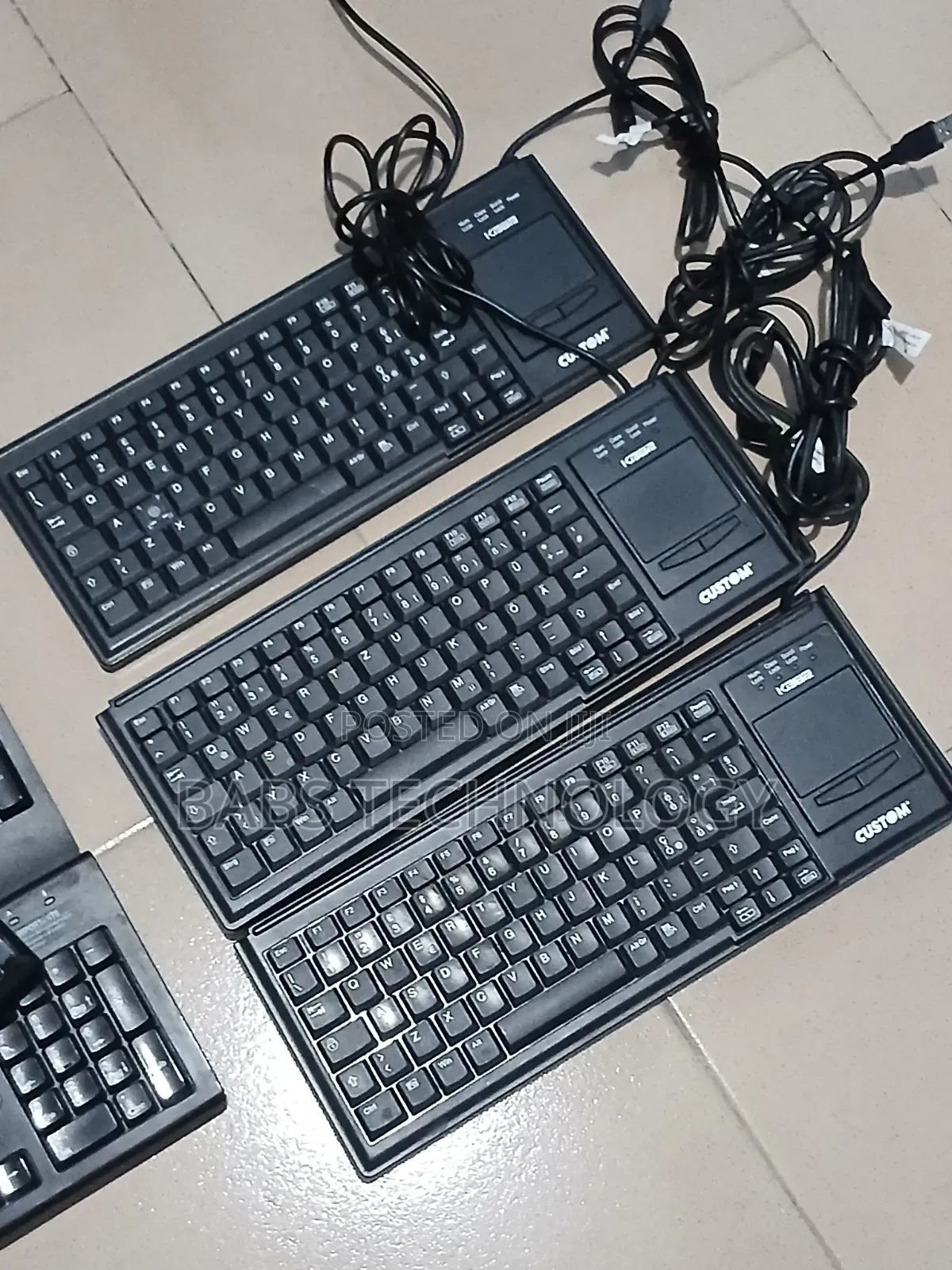 Custom Keyboard With Mousepad Conbined