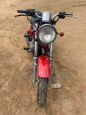 Suzuki V-Strom 2022 Red