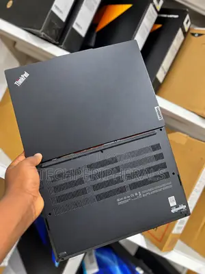 New Laptop Lenovo ThinkPad E14 Gen 6 16GB Intel Core Ultra 5 SSD 512GB