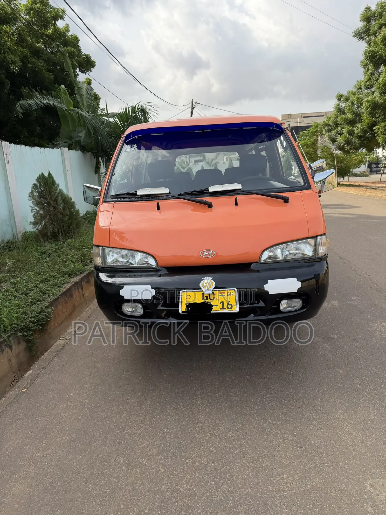 Hyundai H-100 2004 Orange