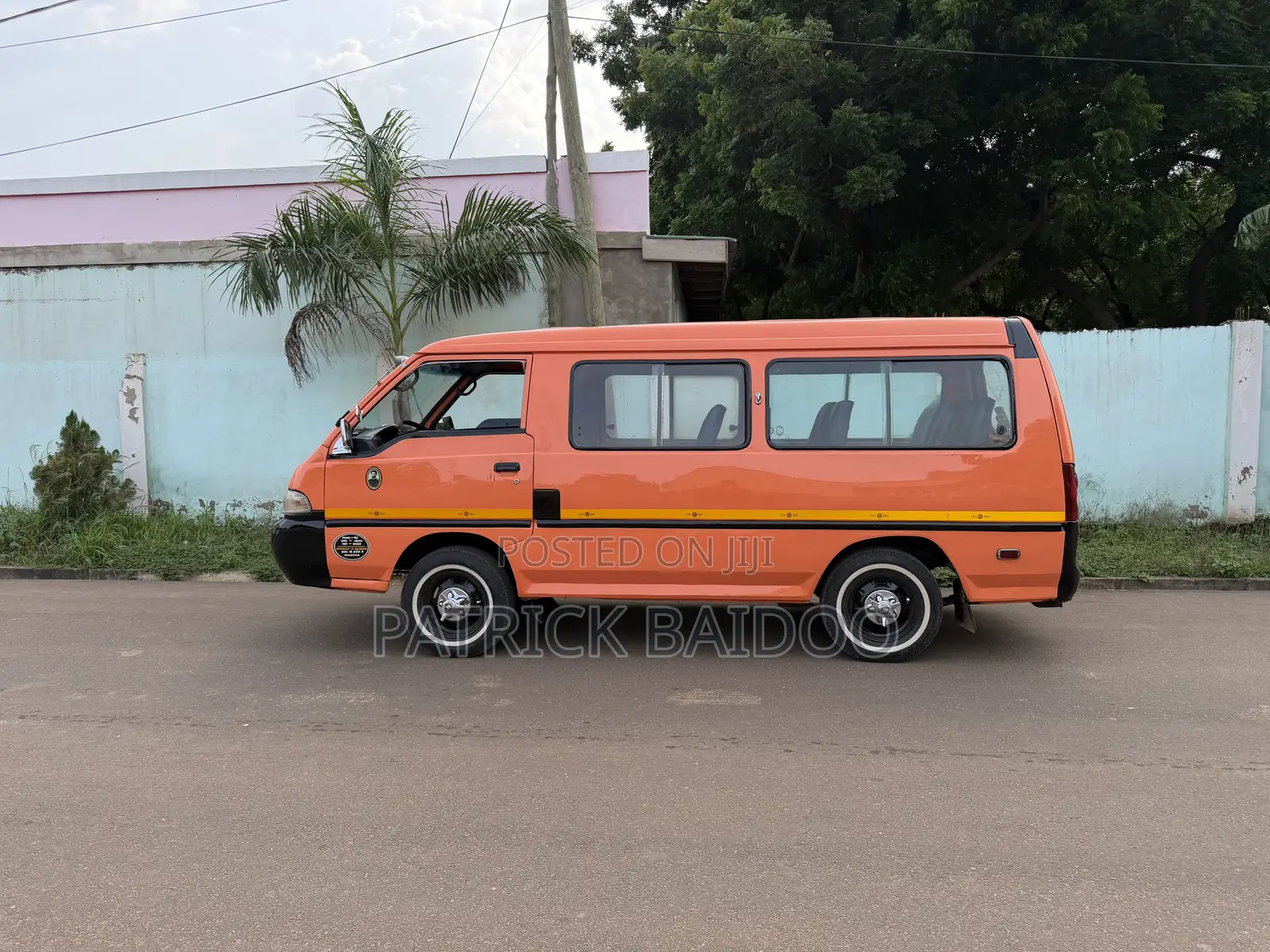 Hyundai H-100 2004 Orange