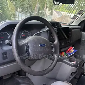 Ford E350 2010 White