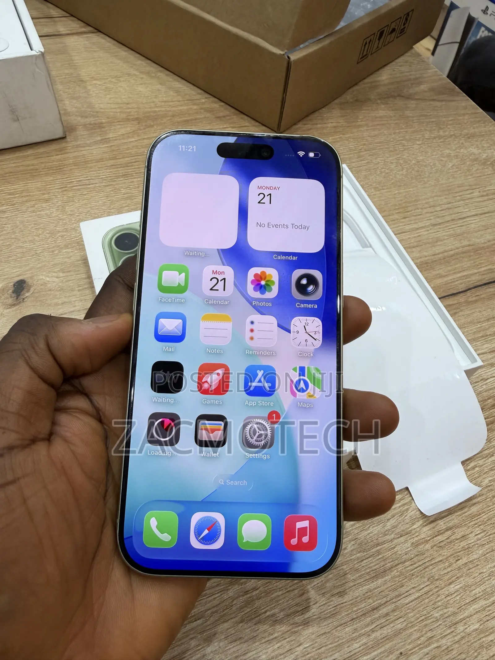 Apple iPhone 17 256 GB Green