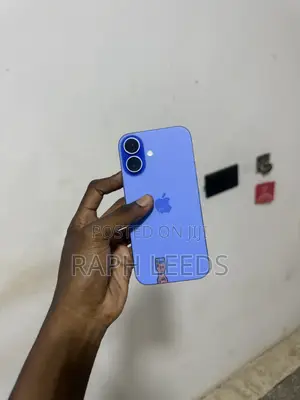 New Apple iPhone 16 128 GB Blue
