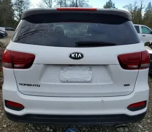 Kia Sorento 2.4L LX FWD 2019 White