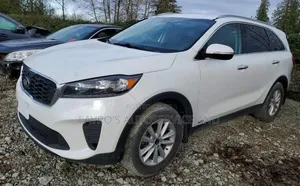 Kia Sorento 2.4L LX FWD 2019 White