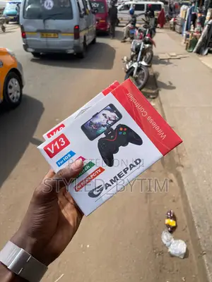 V13 Phone Gamepad
