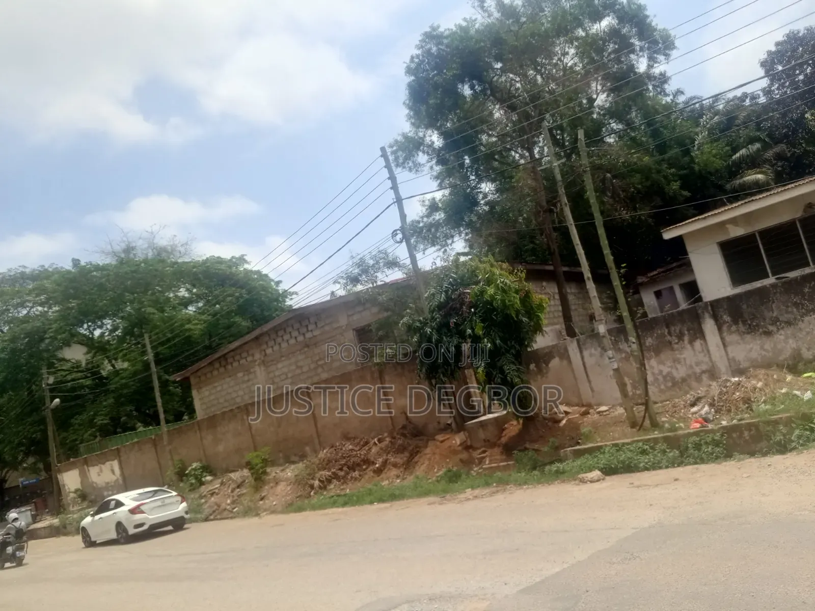 8bdrm House in Bestchoice, Airport Residential Area for sale