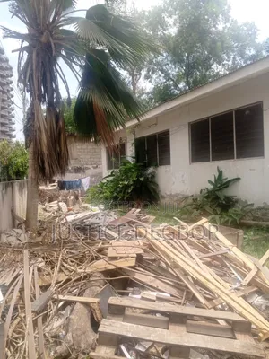 8bdrm House in Bestchoice, Airport Residential Area for sale