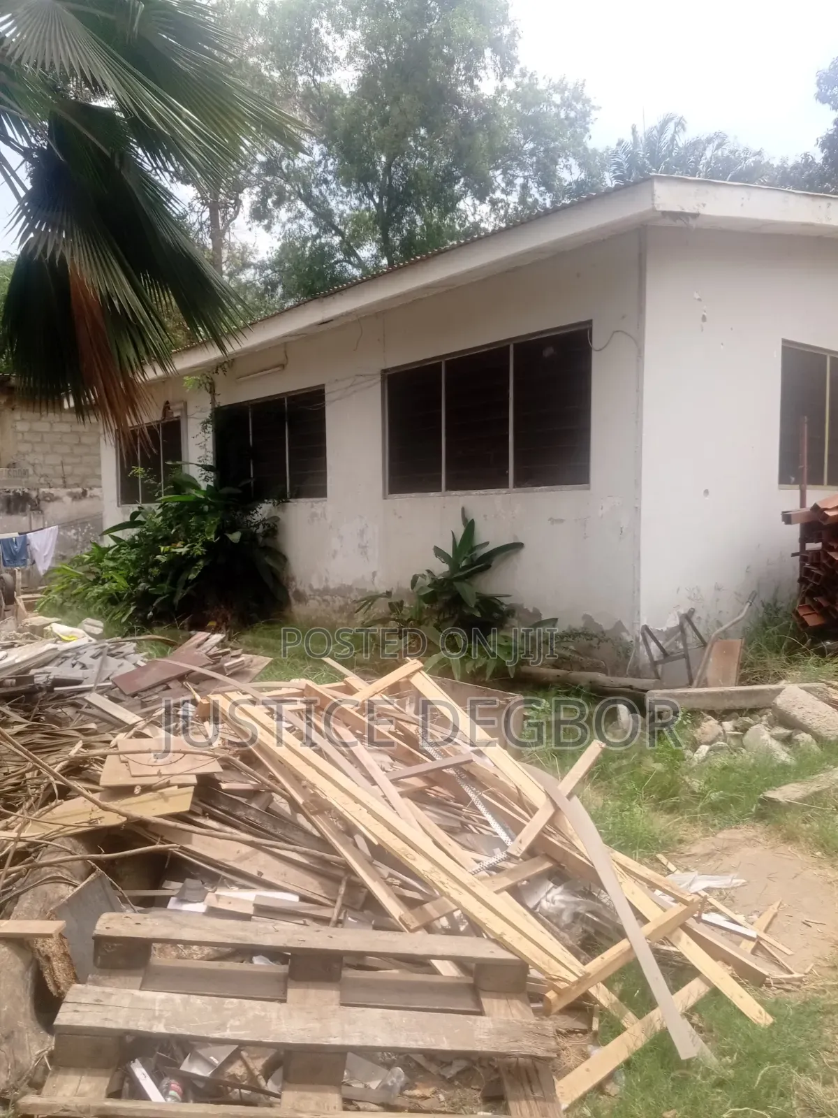 8bdrm House in Bestchoice, Airport Residential Area for sale
