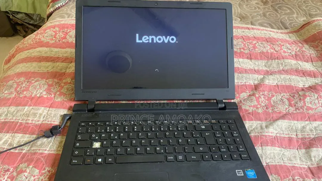 Laptop Lenovo A10 128GB Intel Core Ultra 7 HDD+SSD 640GB