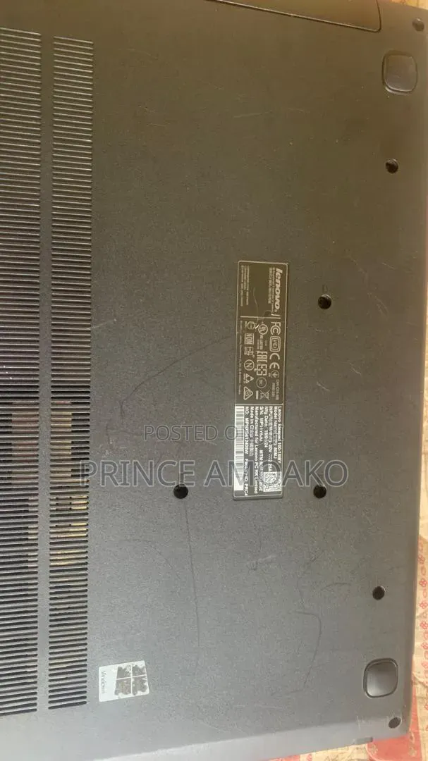 Laptop Lenovo A10 128GB Intel Core Ultra 7 HDD+SSD 640GB