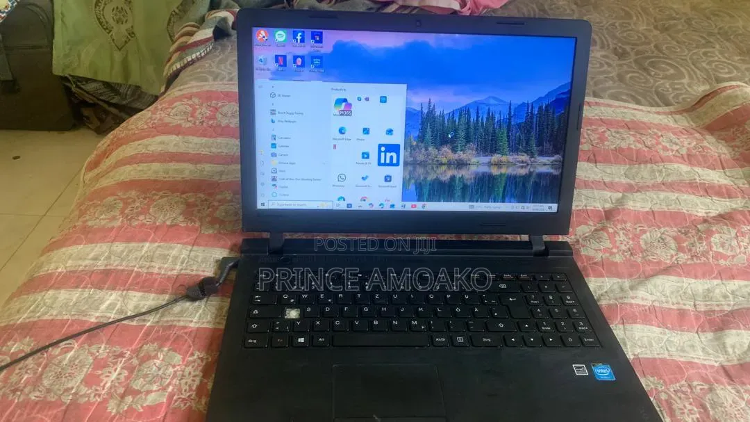 Laptop Lenovo A10 128GB Intel Core Ultra 7 HDD+SSD 640GB