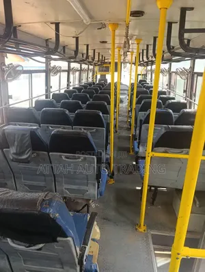 Tata Starbus Ultra Skool 2021 White
