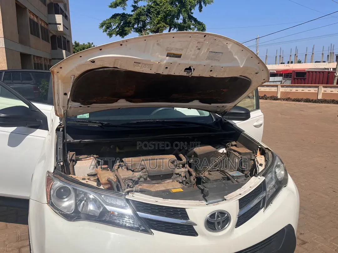 Toyota RAV4 2017 White