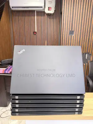 Laptop Lenovo ThinkPad T490s 16GB Intel Core i7 SSD 256GB