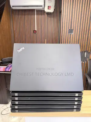 Laptop Lenovo ThinkPad T490s 16GB Intel Core i7 SSD 256GB