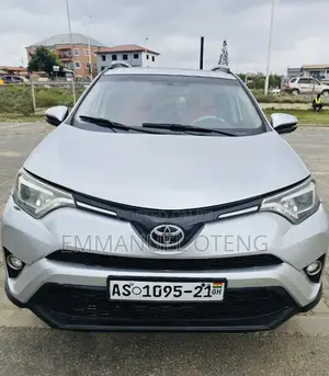 Toyota RAV4 2015 Silver