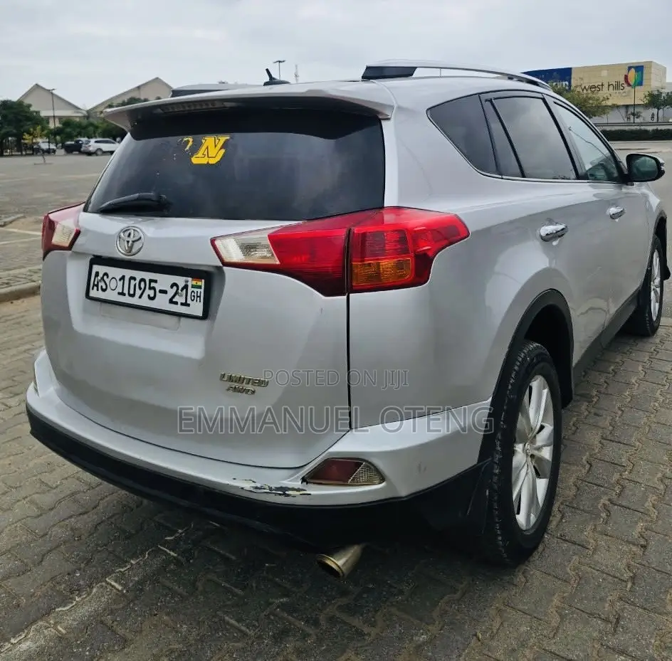 Toyota RAV4 2015 Silver