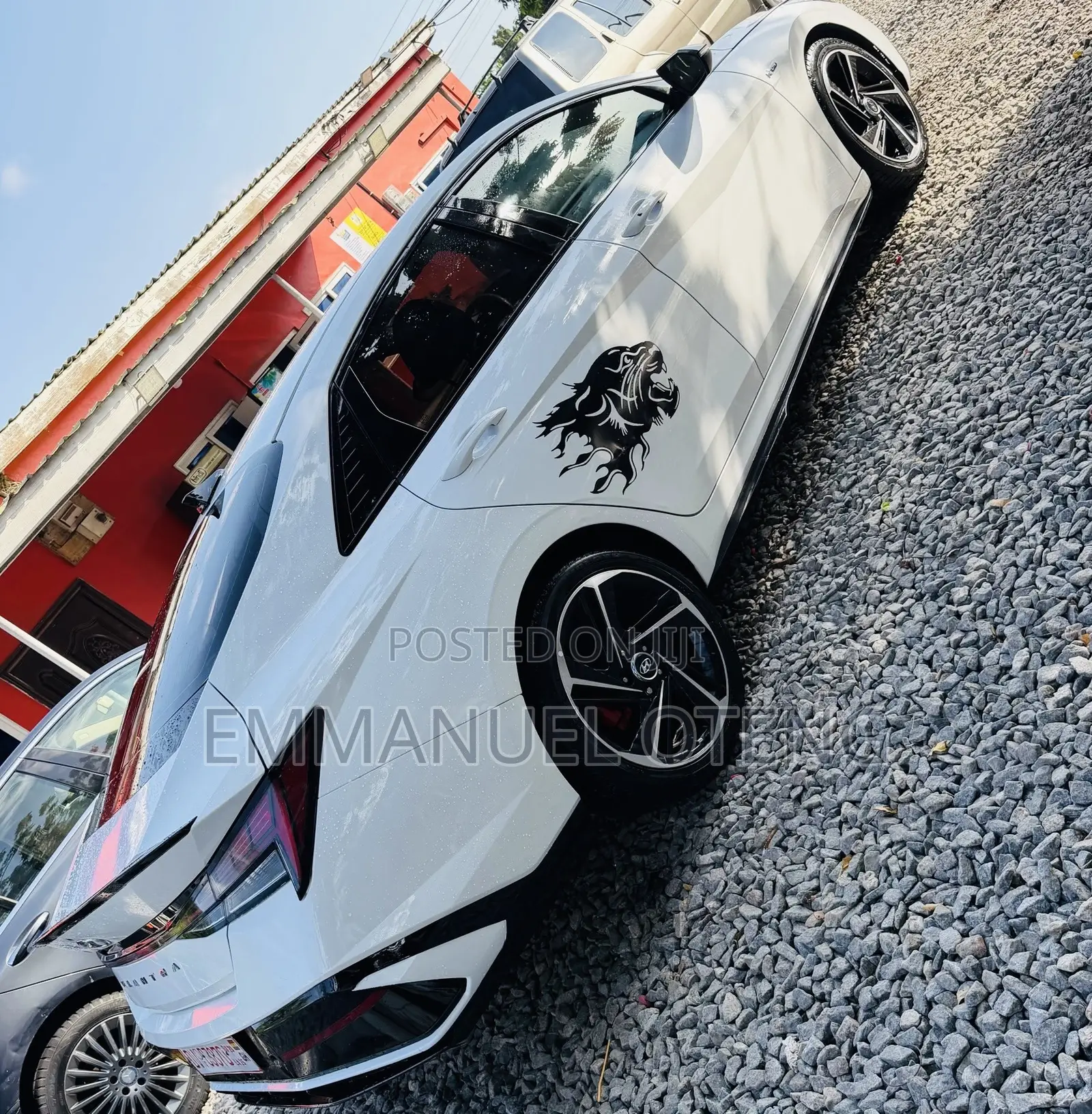 Hyundai Elantra 2021 White