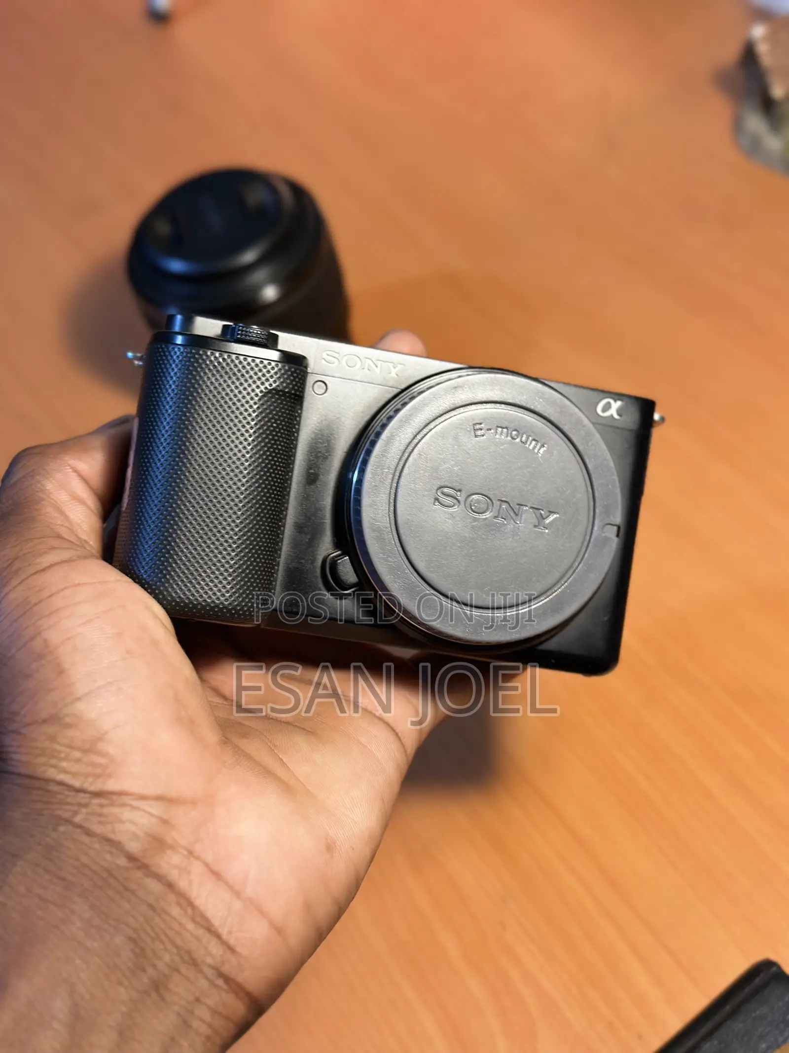 Sony Zve10 and 50mm Prime Lens
