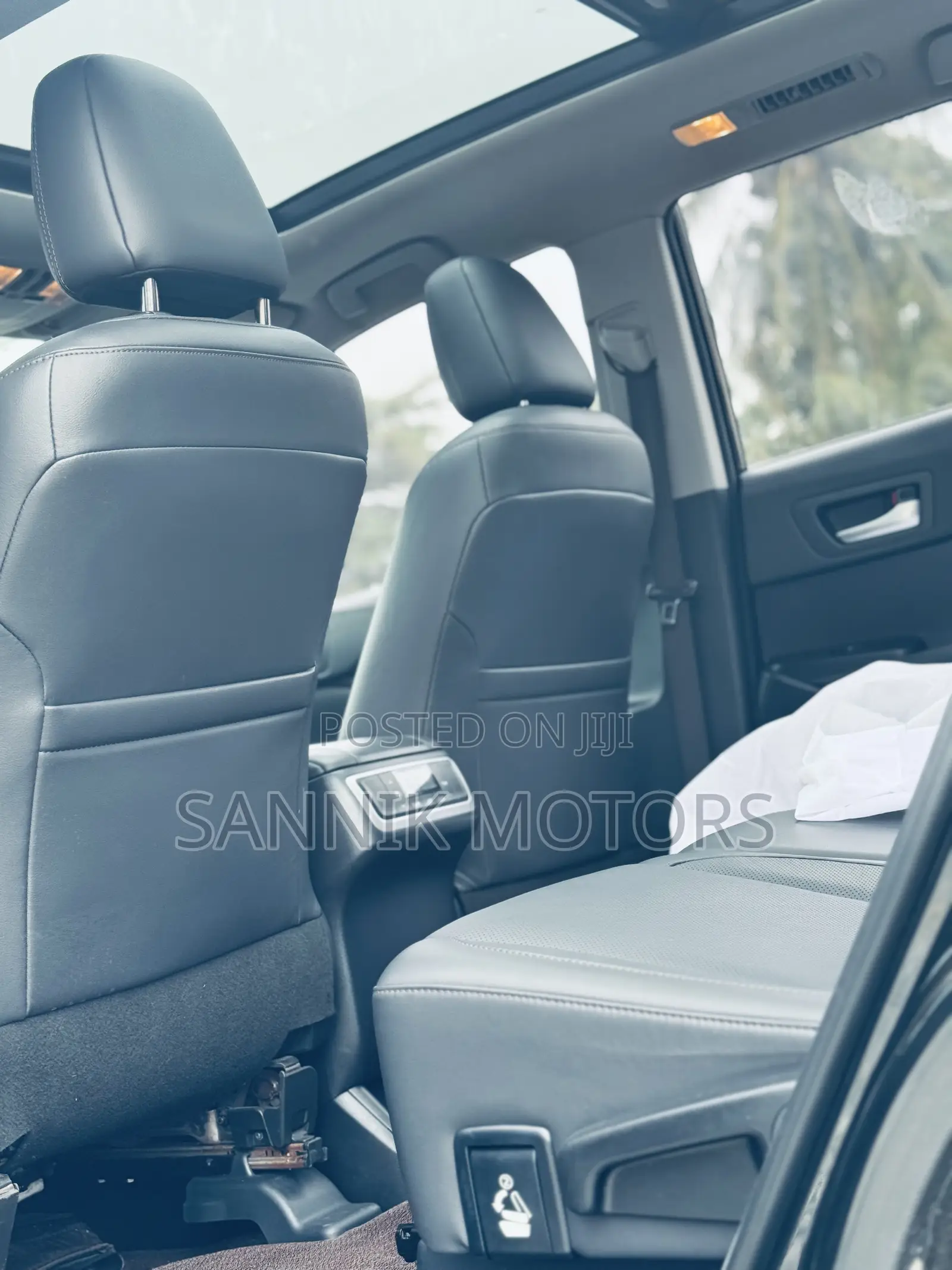 Toyota Highlander Limited Platinum 2019 Black